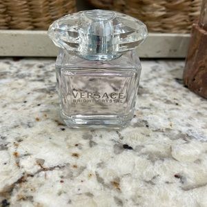 Versace Bright Crystal Perfume
